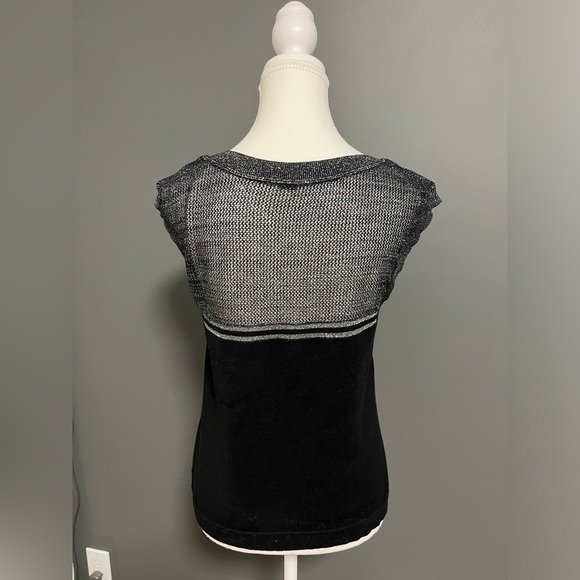 Armani Exchange A/X Black and Metallic Logo Cap Sleeve Top - Picture 3 of 9